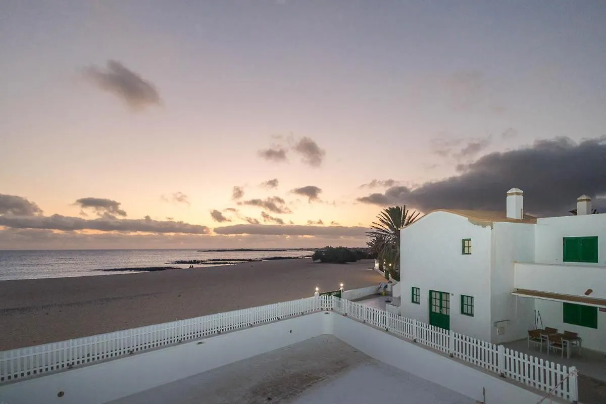 Lightbooking Los Lagos El Cotillo 0*,  ספרד