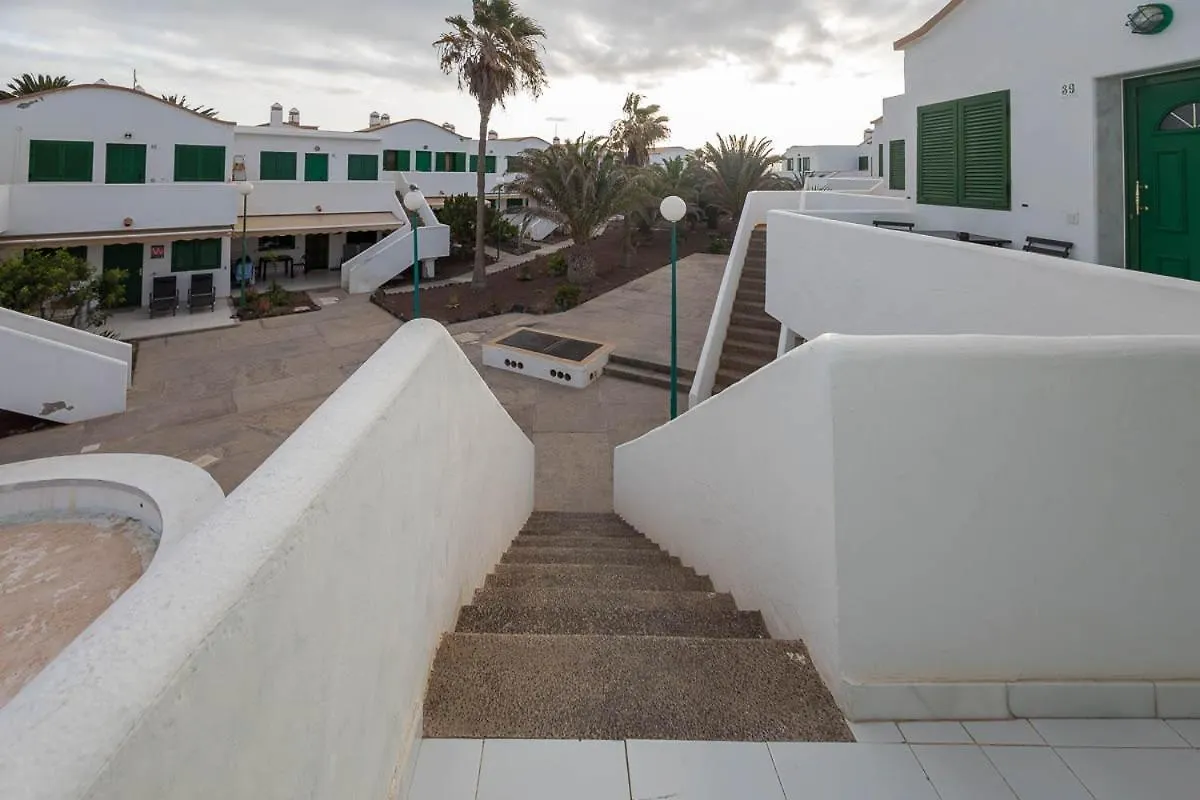 Lightbooking Los Lagos El Cotillo דירה